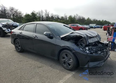 2022 Hyundai Elantra Sel from USA, damaged, VIN 5NPLM4AG7NH081013